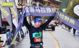 纵横最高海拔4780米藏地高原 解锁长城炮+越野跑新玩法