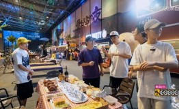 街景梦工厂：刷爆网络的综艺网红地，谁是幕后发动机？